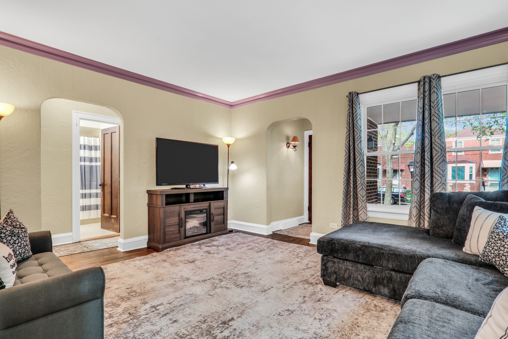 5332 N Latrobe Avenue, Chicago, IL 60630