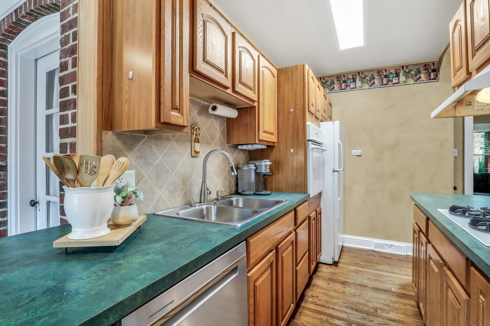 5332 N Latrobe Avenue, Chicago, IL 60630