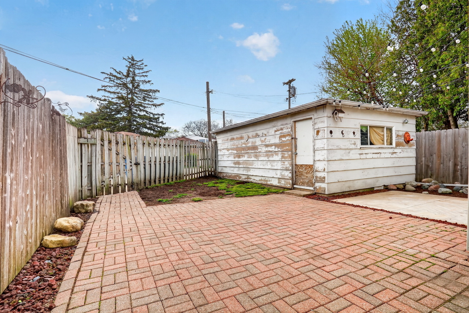 5332 N Latrobe Avenue, Chicago, IL 60630