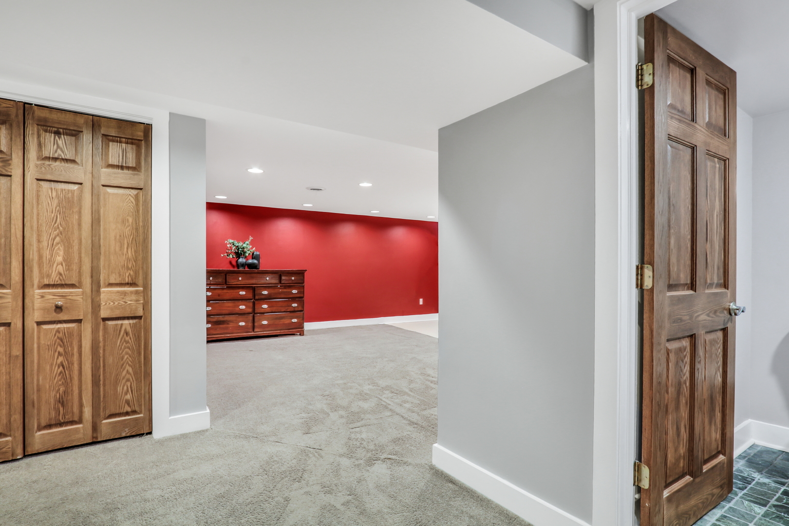 5332 N Latrobe Avenue, Chicago, IL 60630