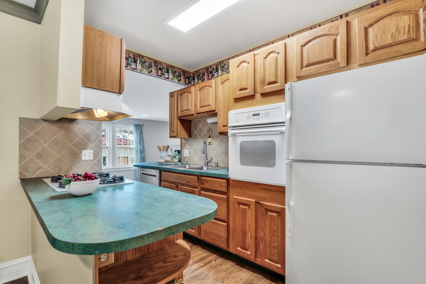 5332 N Latrobe Avenue, Chicago, IL 60630