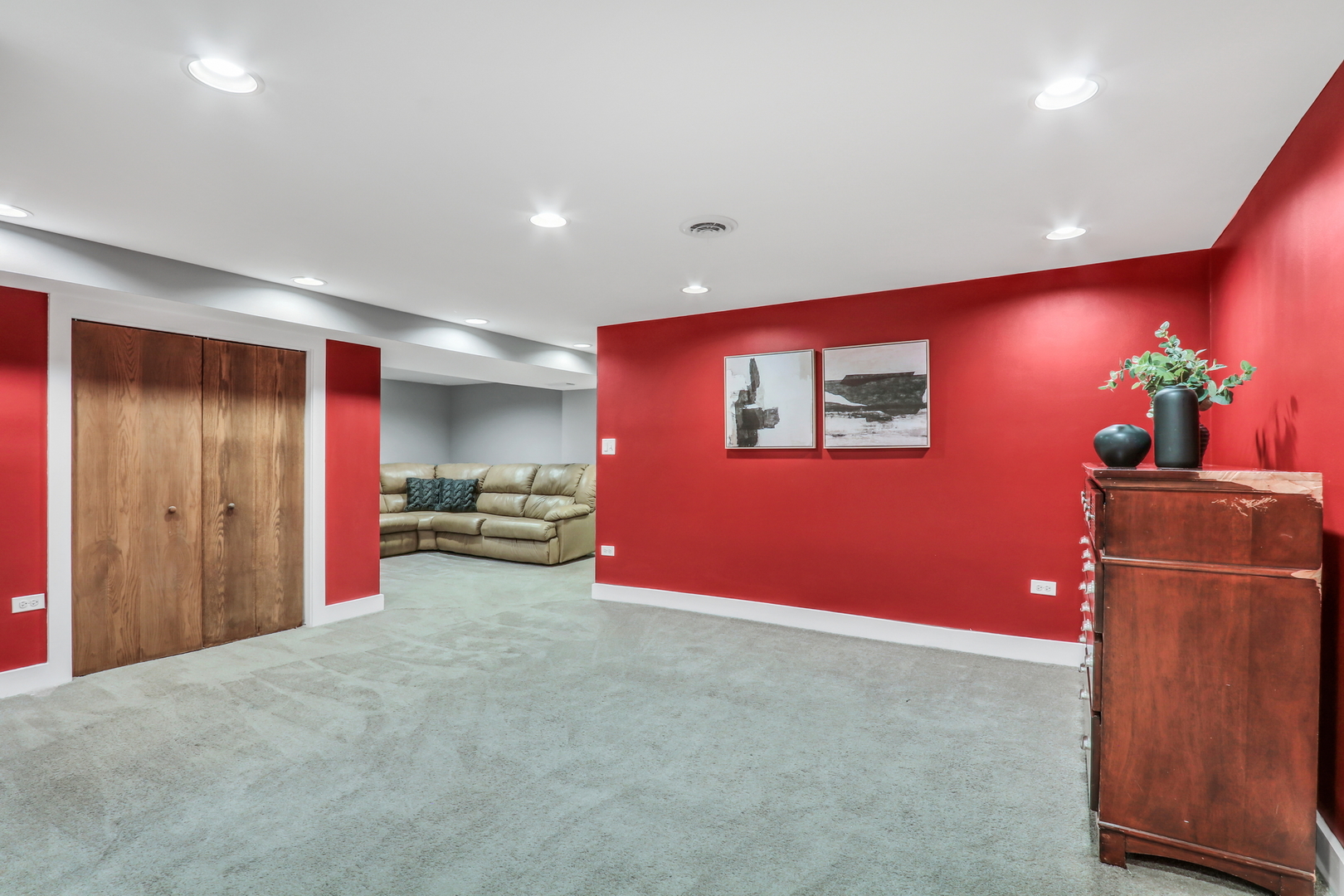 5332 N Latrobe Avenue, Chicago, IL 60630