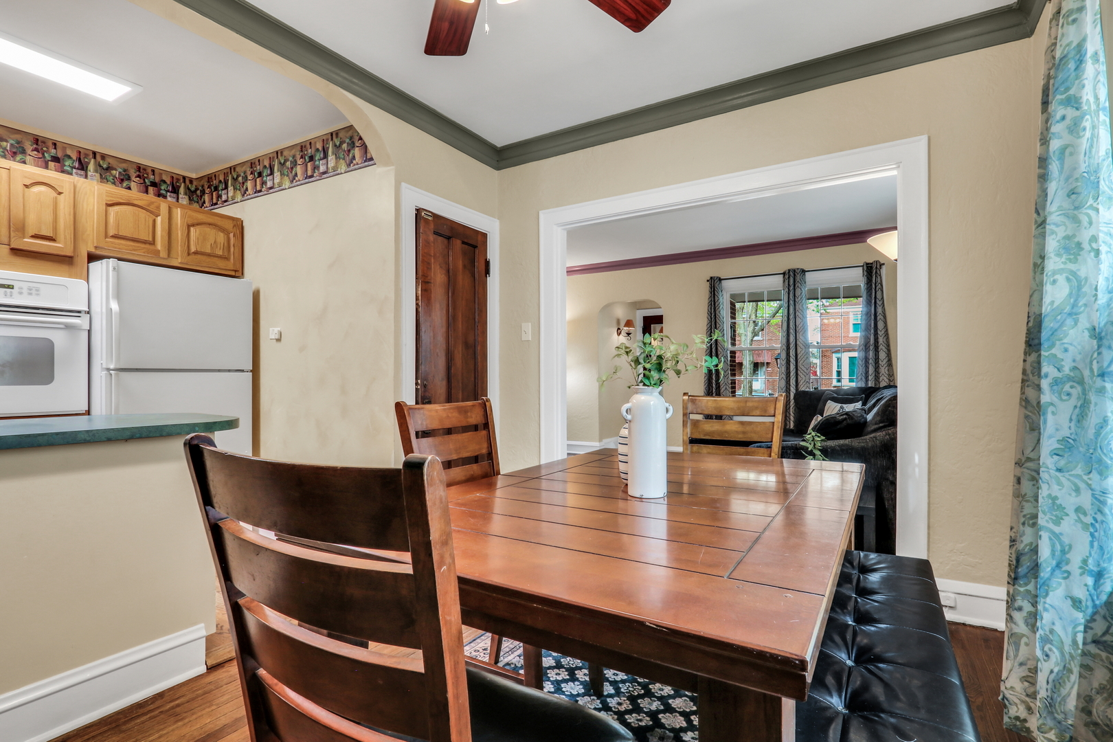 5332 N Latrobe Avenue, Chicago, IL 60630