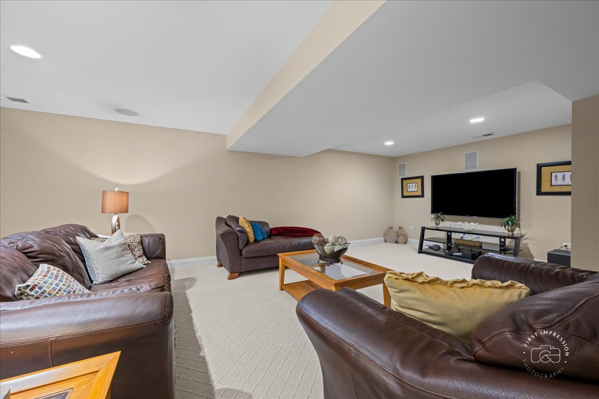 427 S Sleight Street, Naperville, IL 60540