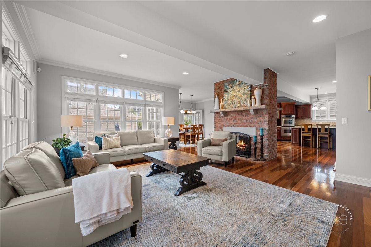 427 S Sleight Street, Naperville, IL 60540