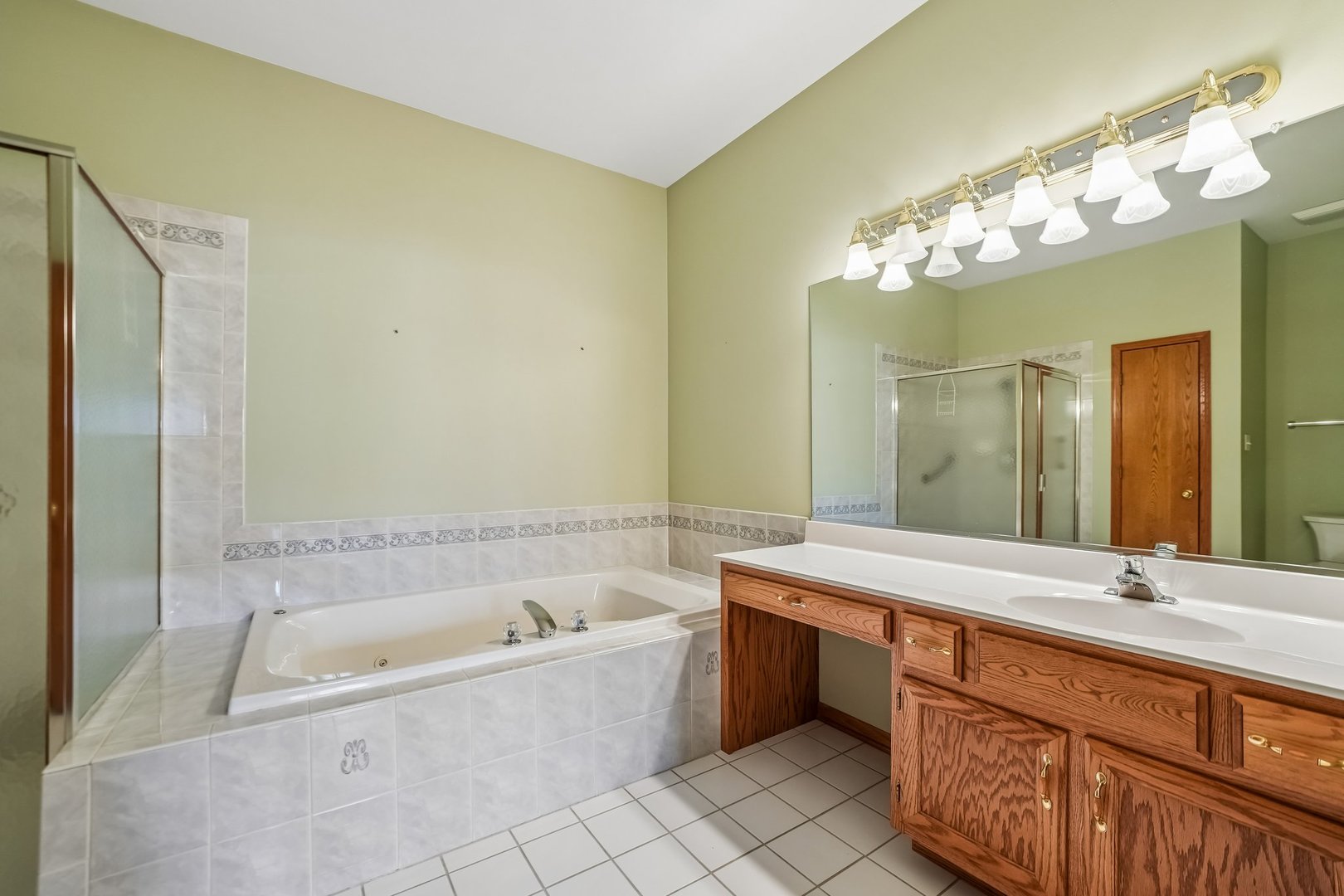 14006 Camden Drive, Orland Park, IL 60462