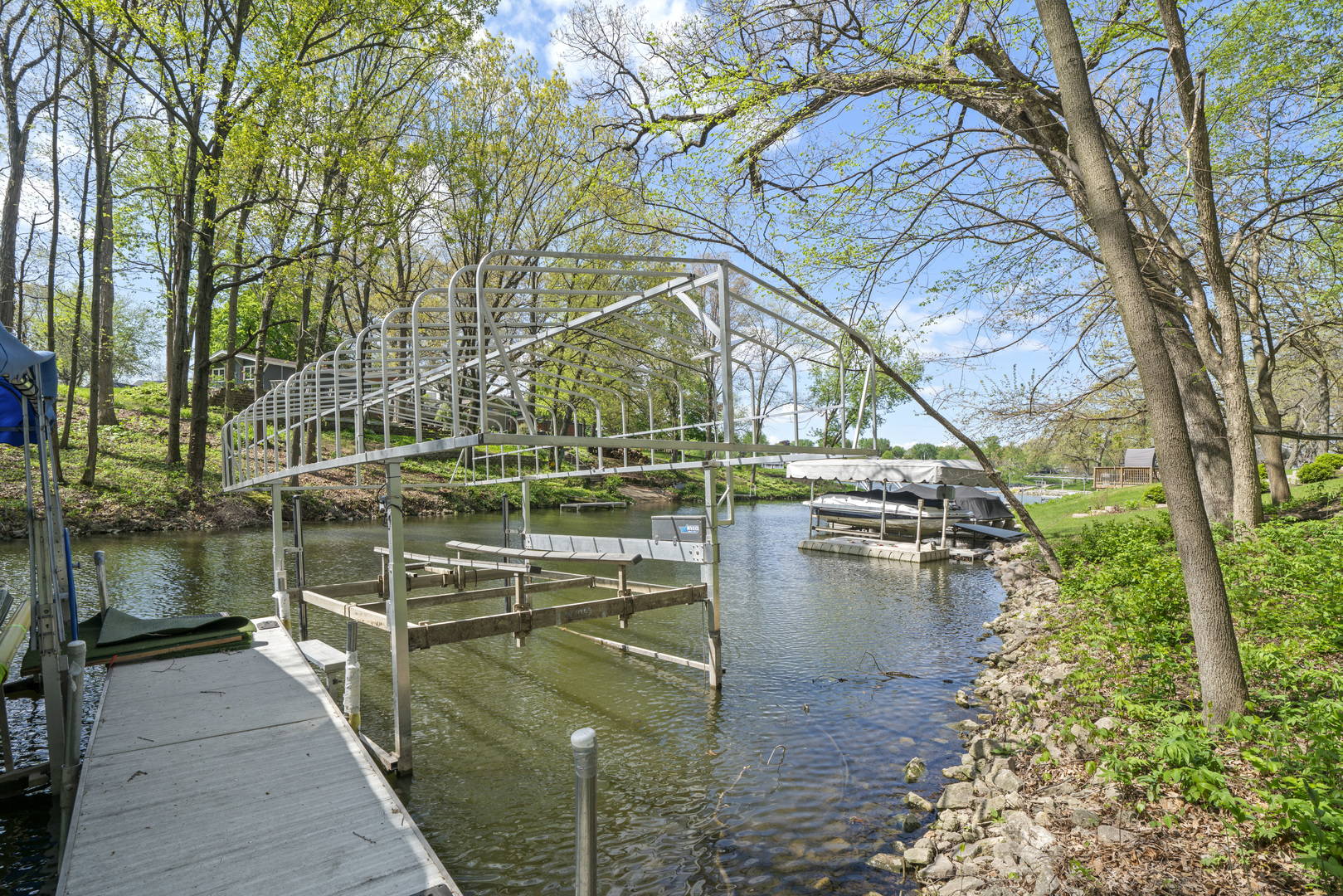 795 Lake Holiday Drive, Lake Holiday, IL 60548