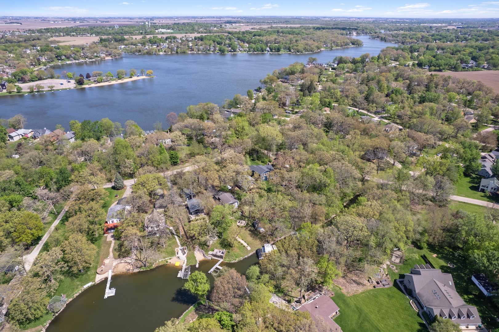 795 Lake Holiday Drive, Lake Holiday, IL 60548