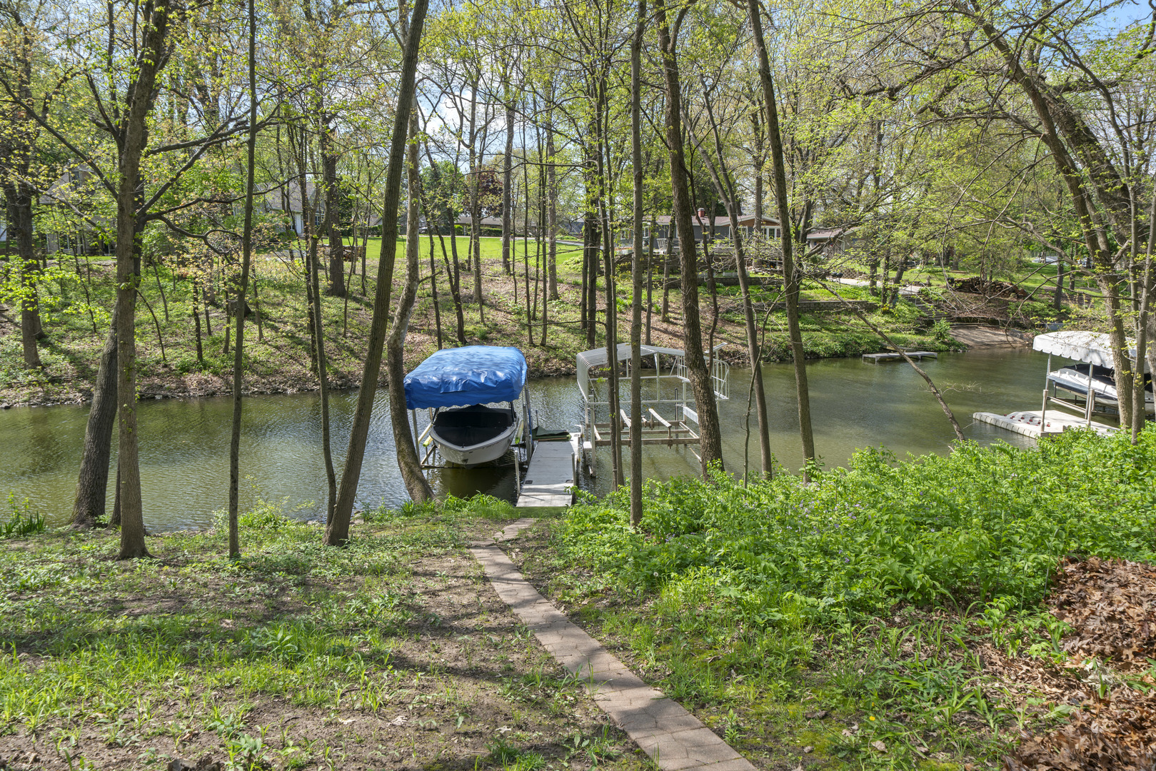 795 Lake Holiday Drive, Lake Holiday, IL 60548