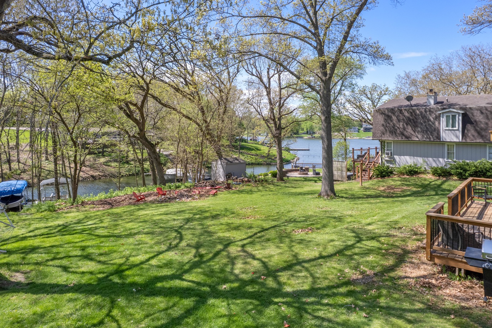 795 Lake Holiday Drive, Lake Holiday, IL 60548