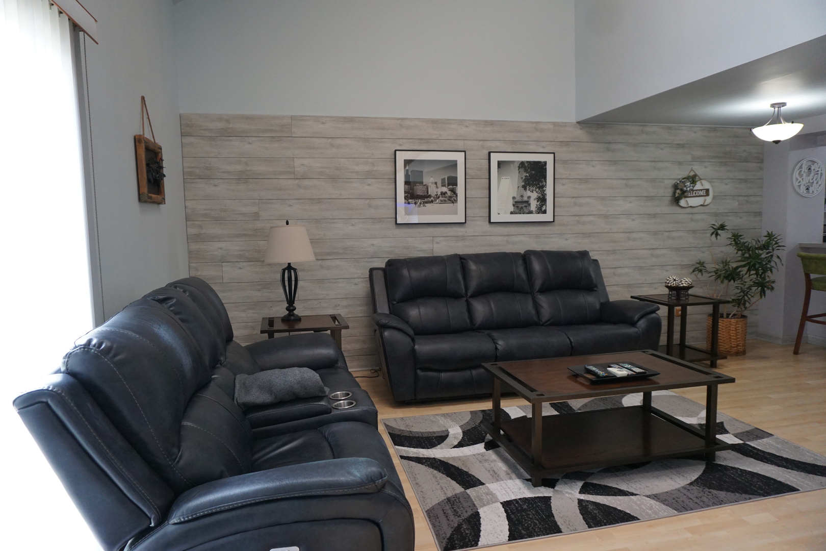 Streamwood, IL 60107