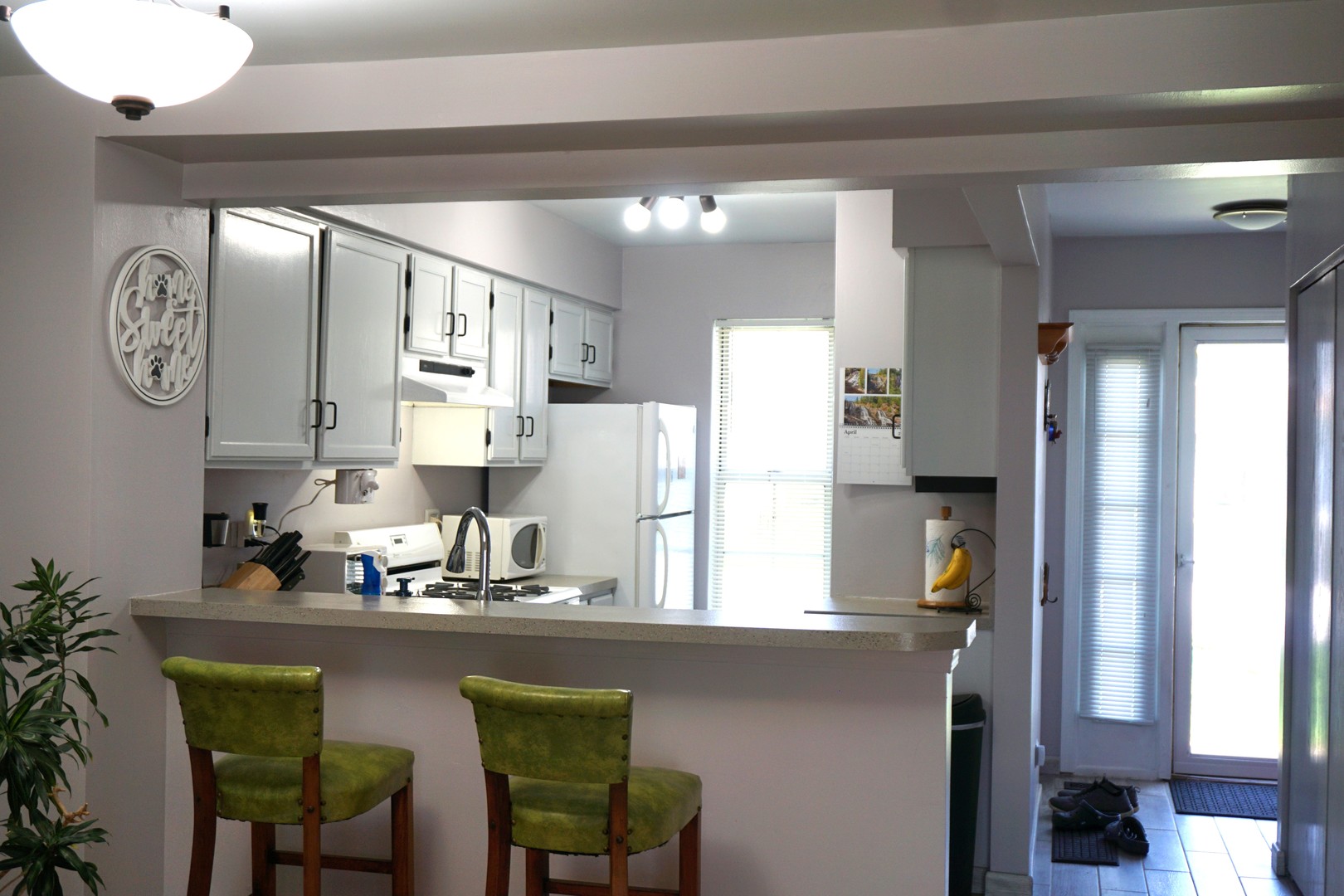 Streamwood, IL 60107