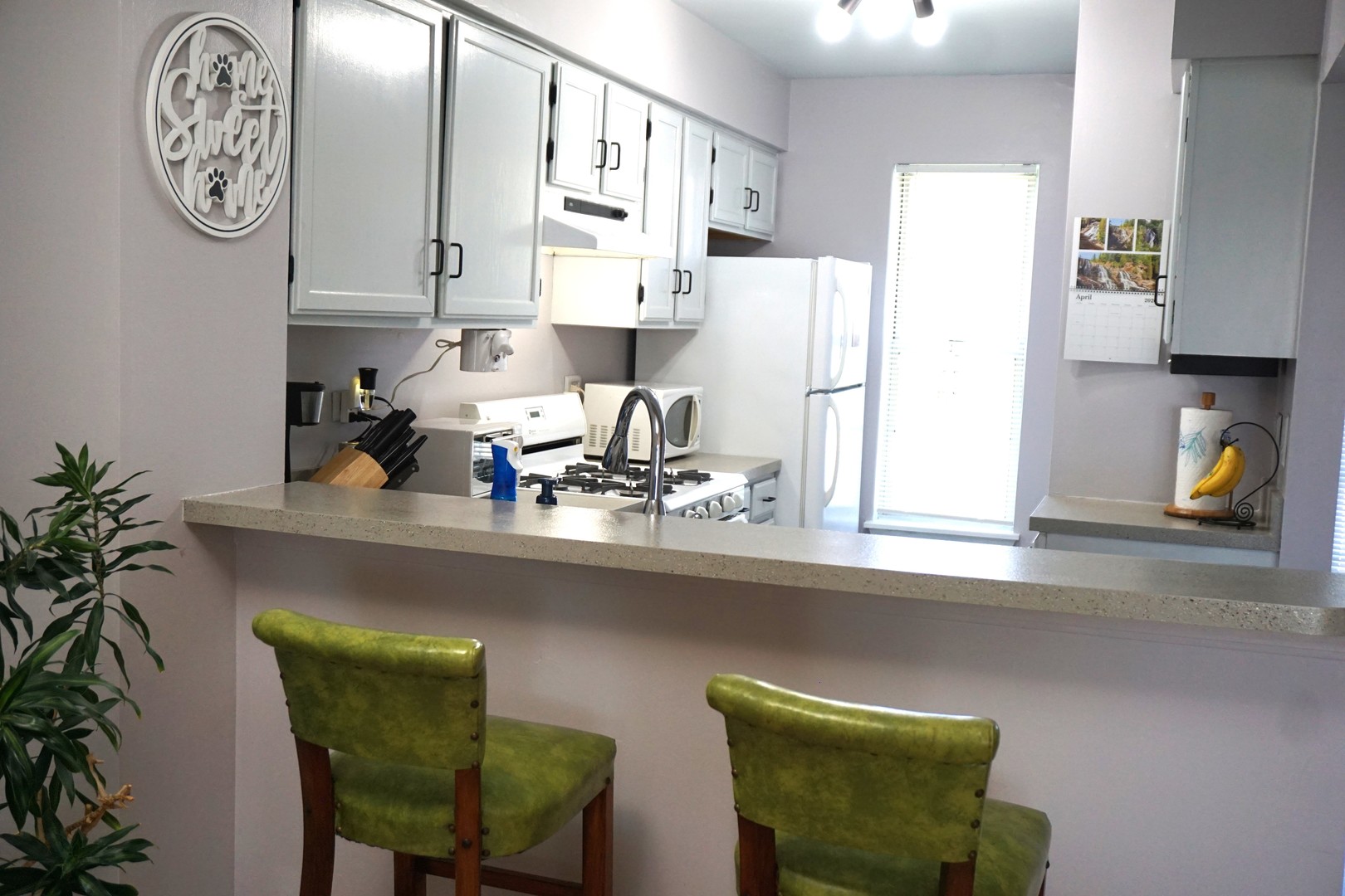 Streamwood, IL 60107