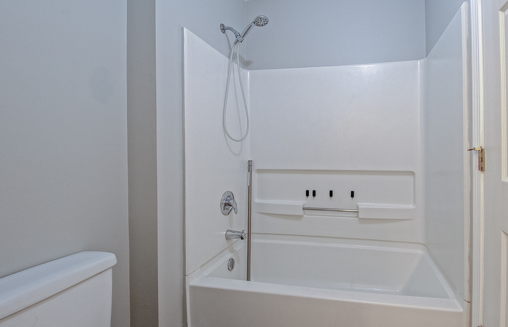 1431 W SPLIT OAK Circle, Round Lake Beach, IL 60073