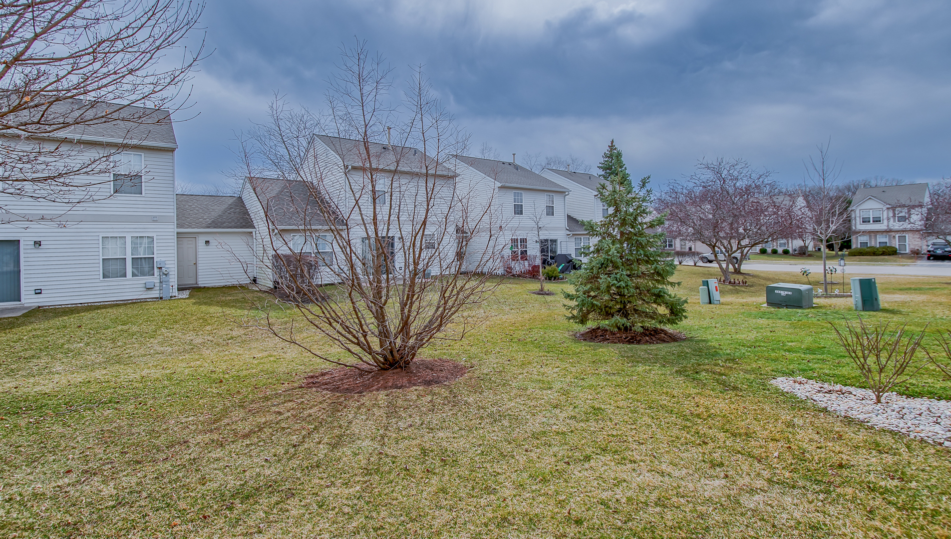 1431 W SPLIT OAK Circle, Round Lake Beach, IL 60073