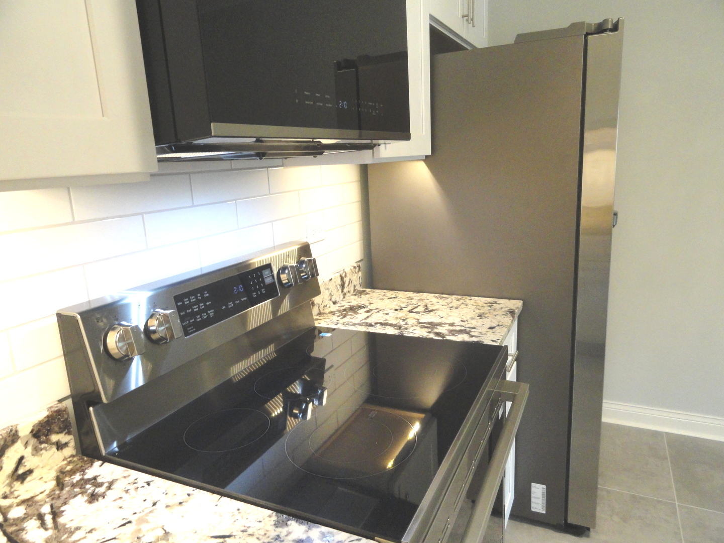 9907 W 58th Street #1, Countryside, IL 60525