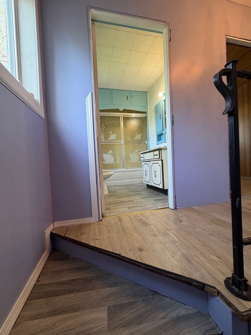 385 E Main Street, Sheldon, IL 60966