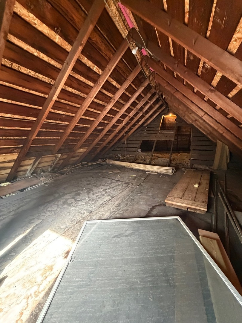 385 E Main Street, Sheldon, IL 60966