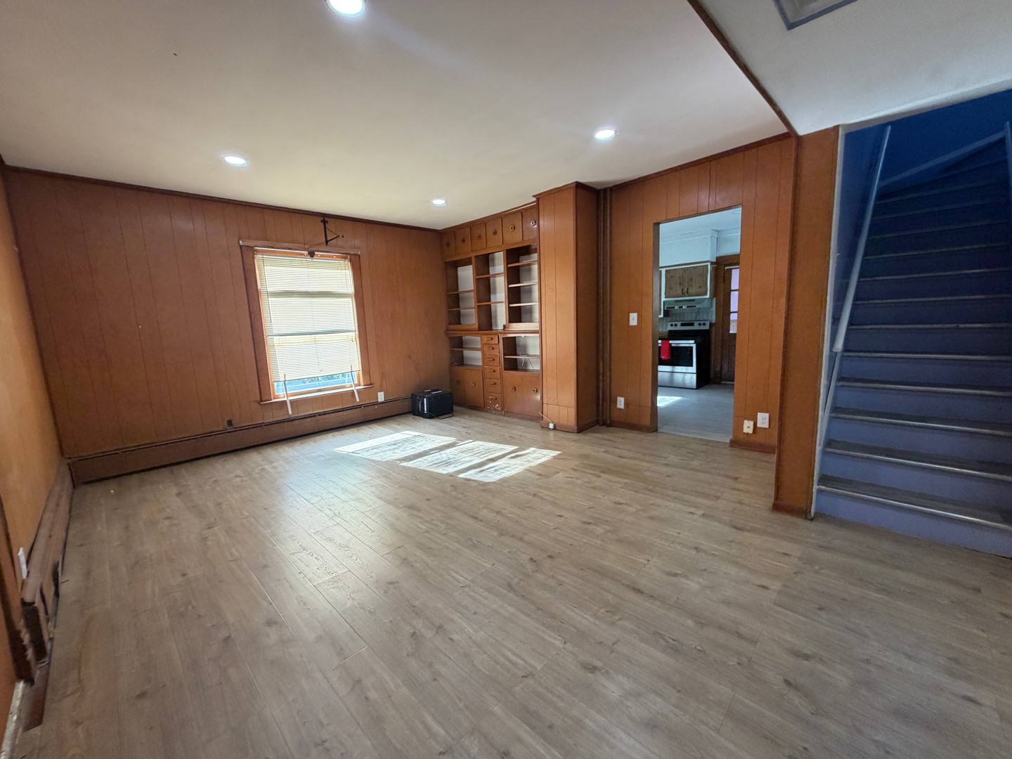 385 E Main Street, Sheldon, IL 60966