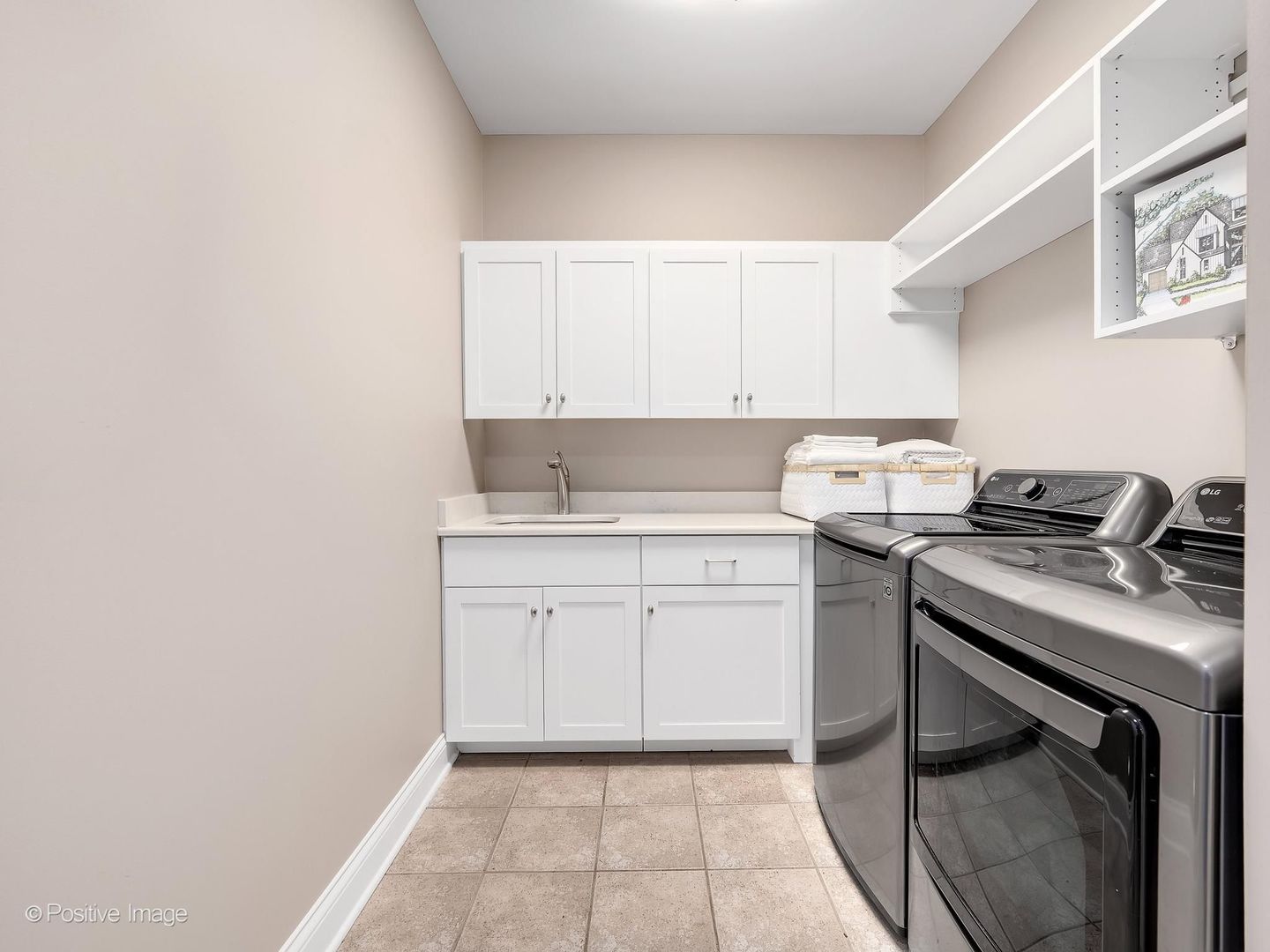 431 Skipping Stone Lane, Hinsdale, IL 60521