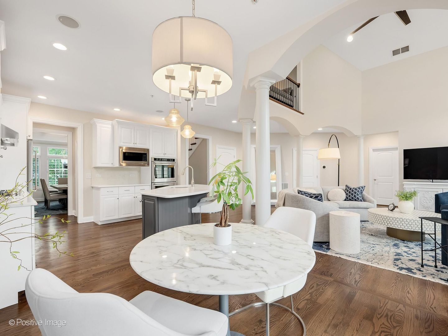 431 Skipping Stone Lane, Hinsdale, IL 60521