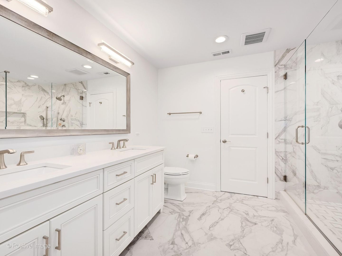 431 Skipping Stone Lane, Hinsdale, IL 60521