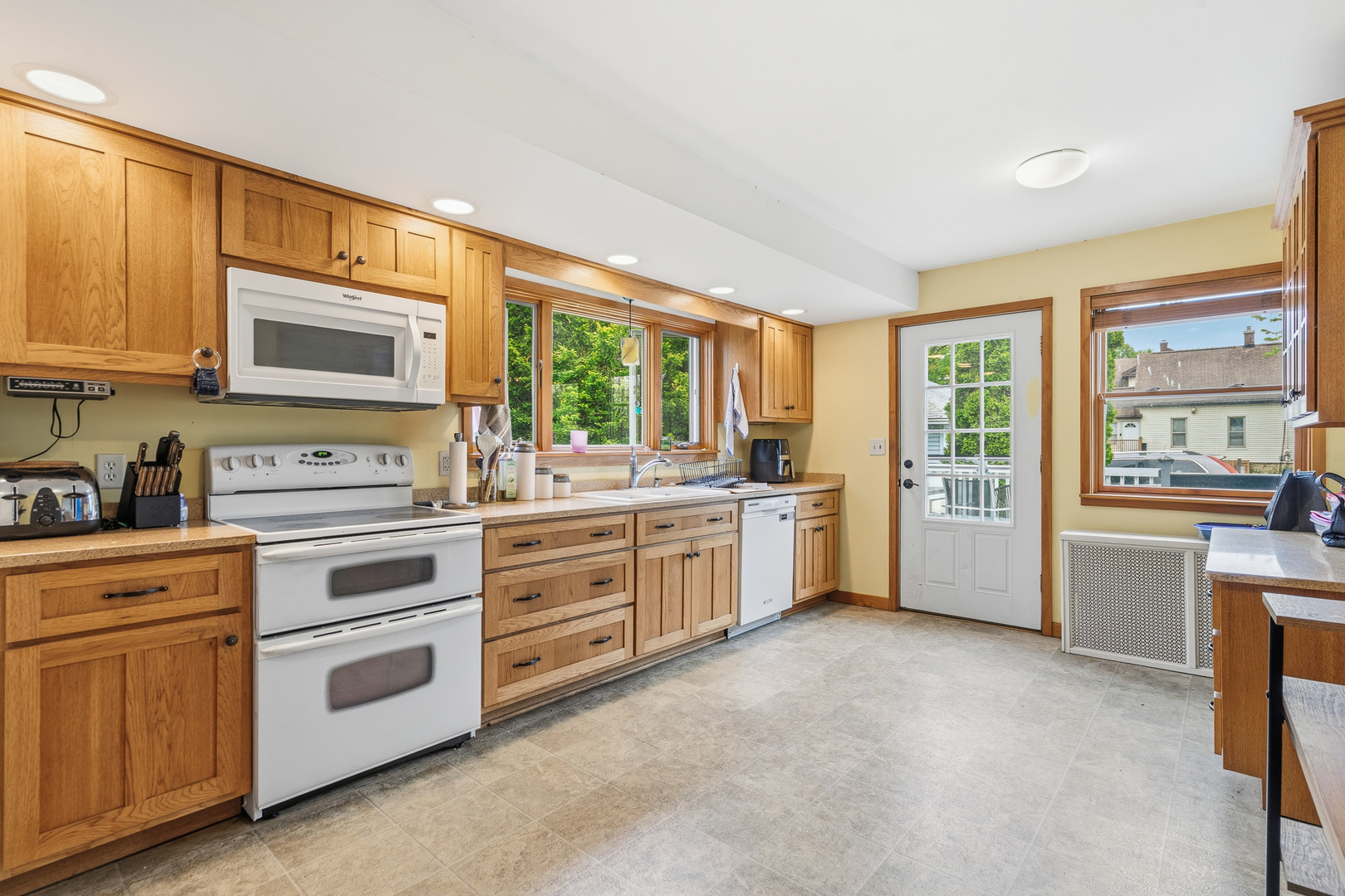 1730 S Jefferson Street, Lockport, IL 60441