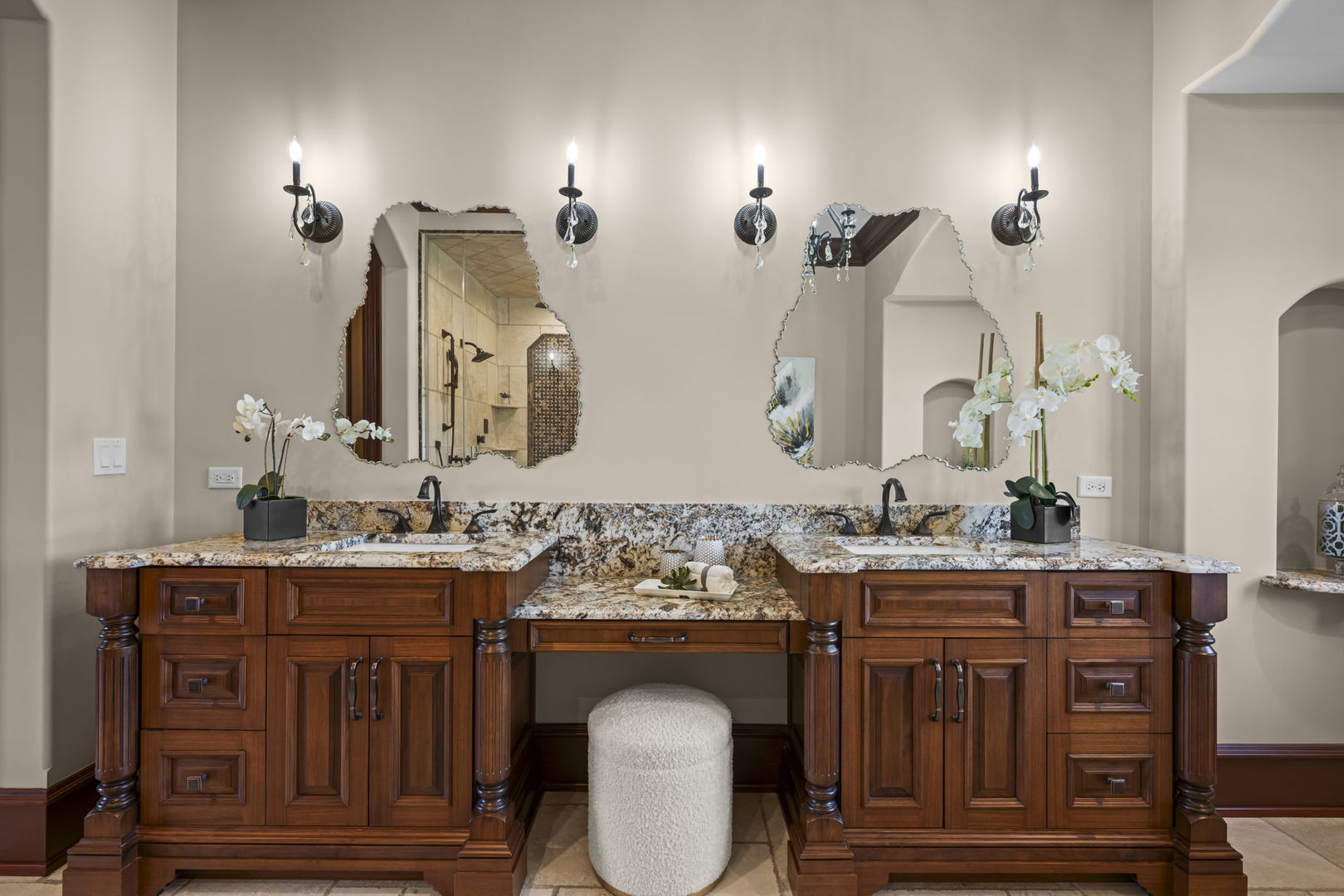 23 Enclave Court, South Barrington, IL 60010