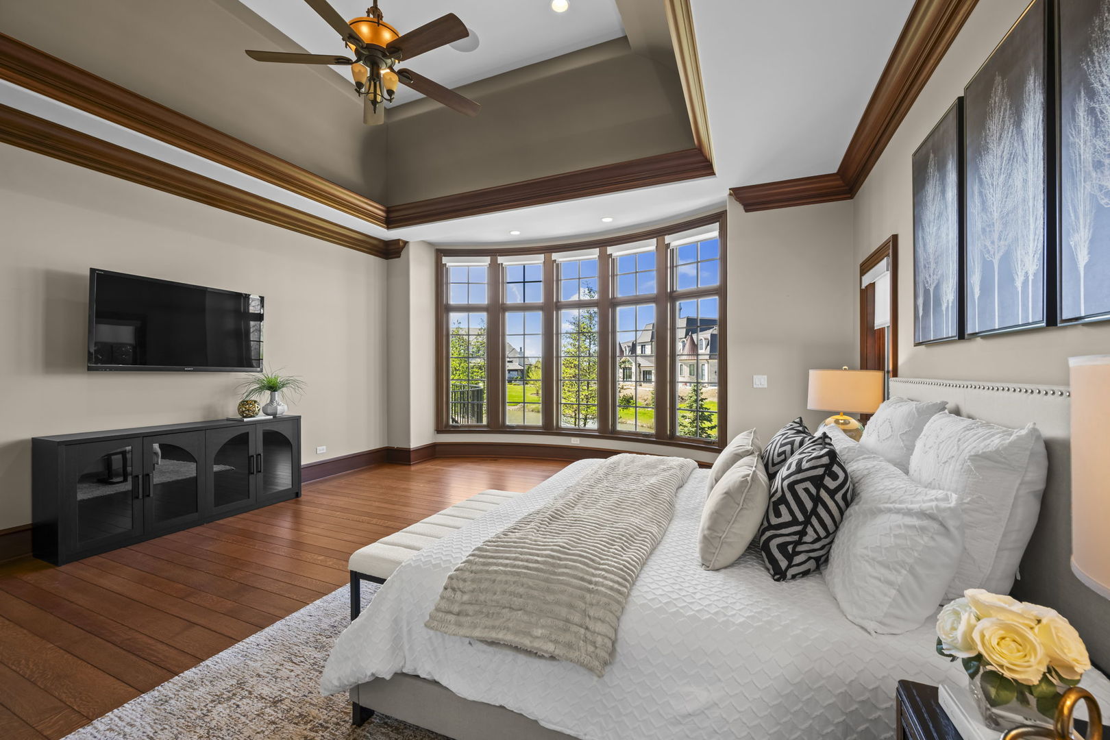 23 Enclave Court, South Barrington, IL 60010