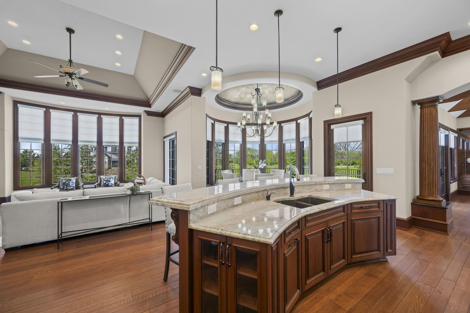 23 Enclave Court, South Barrington, IL 60010