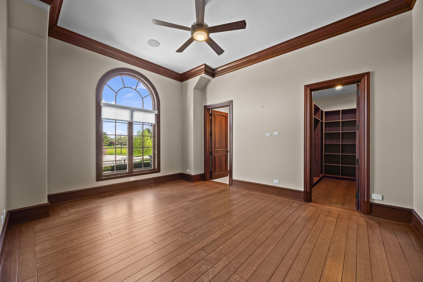 23 Enclave Court, South Barrington, IL 60010