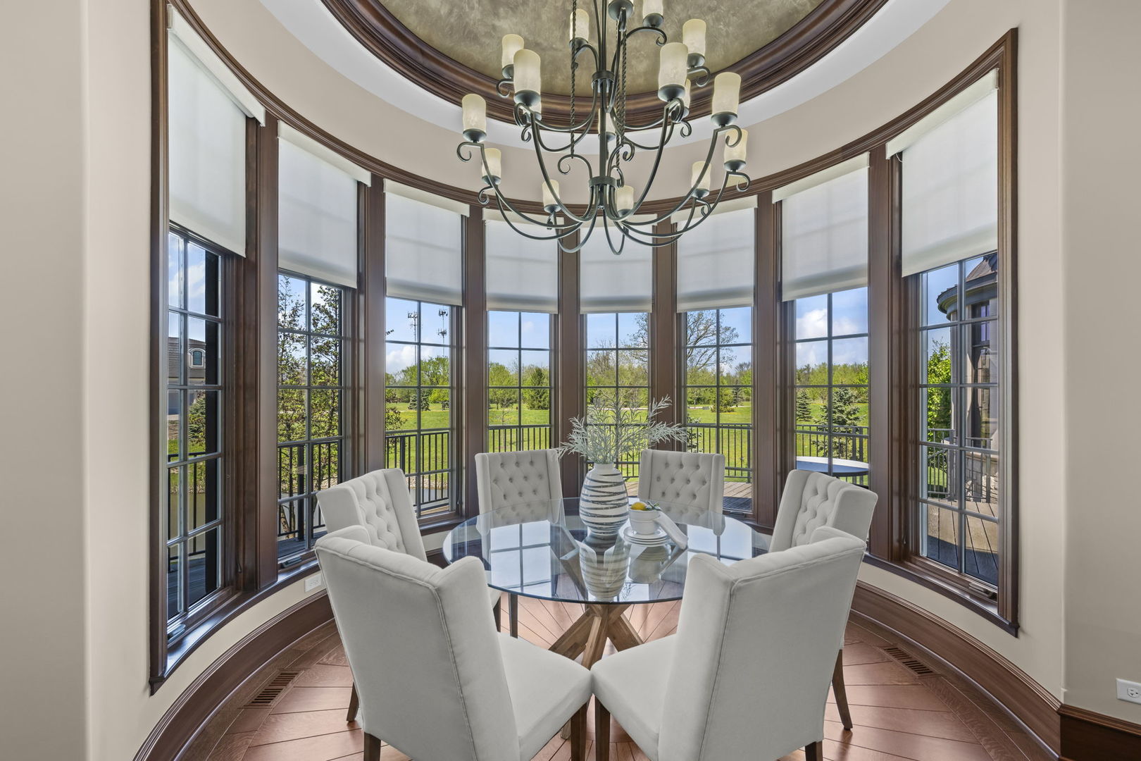 23 Enclave Court, South Barrington, IL 60010