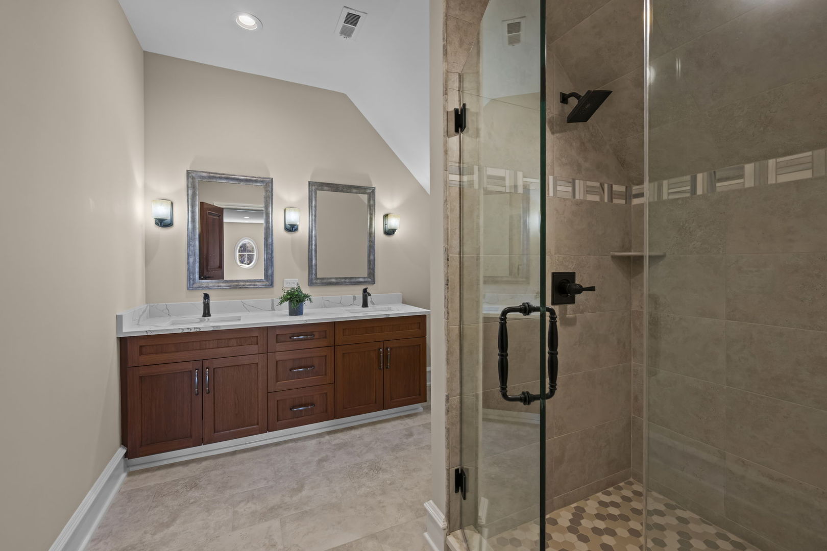 23 Enclave Court, South Barrington, IL 60010