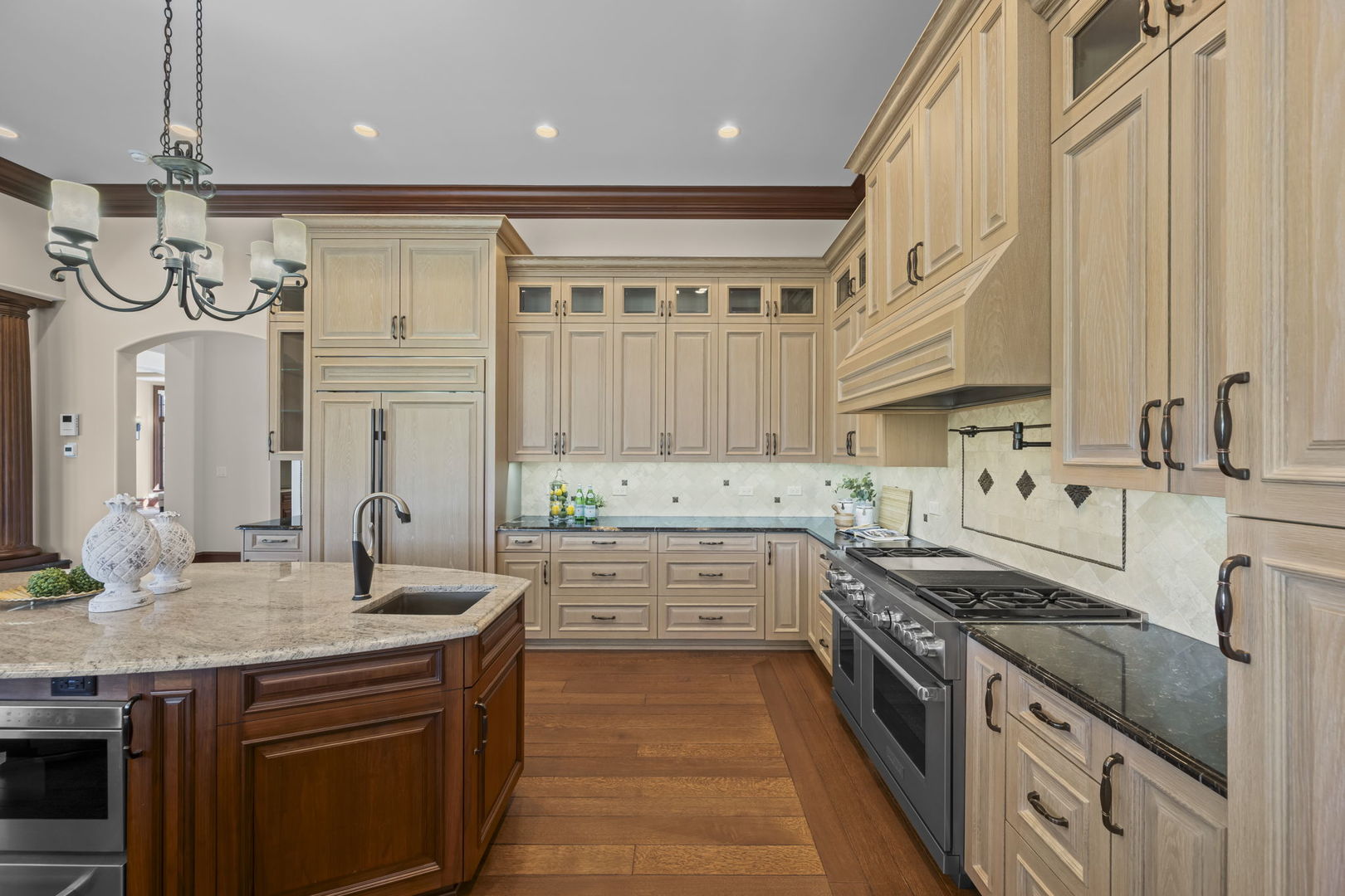 23 Enclave Court, South Barrington, IL 60010