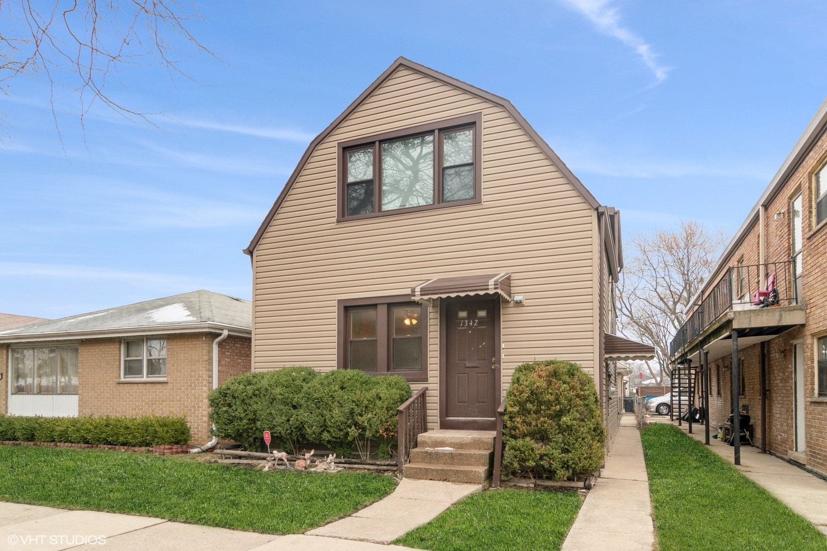 1342 Circle Avenue #1, Forest Park, IL 60130