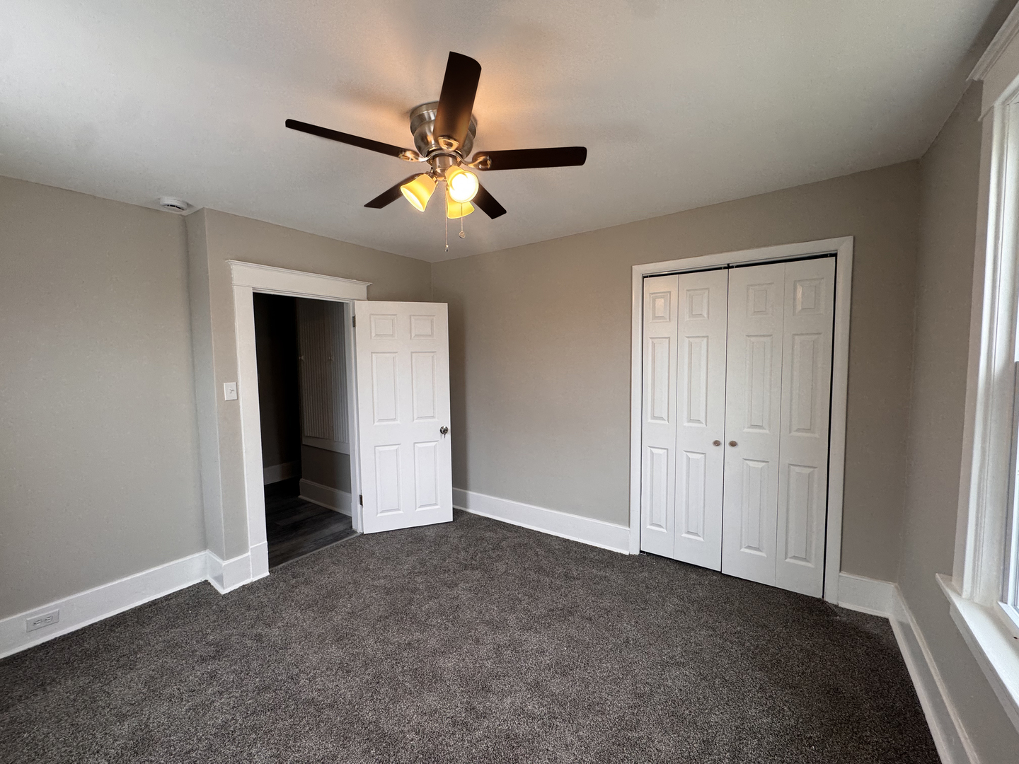 307 W 11th Street, Sterling, IL 61081