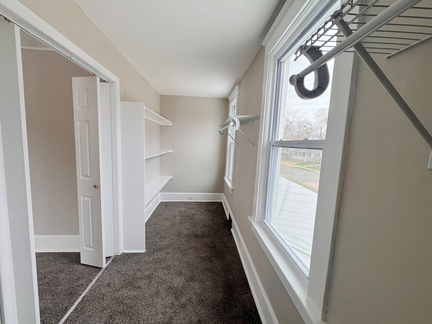 307 W 11th Street, Sterling, IL 61081