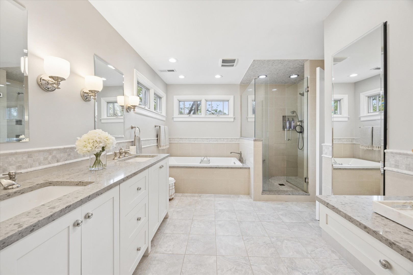 746 S Adams Street, Hinsdale, IL 60521