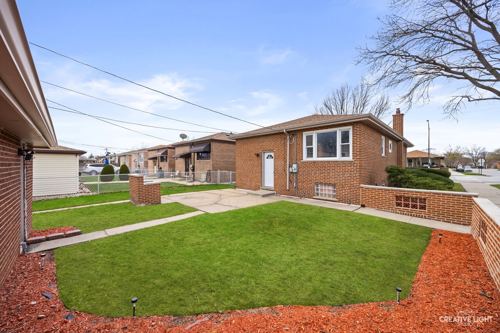 11101 S Ewing Avenue, Chicago, IL 60617