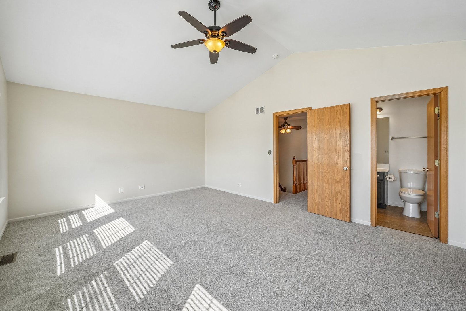 32481 Bakers Drive #32481, Lakemoor, IL 60051