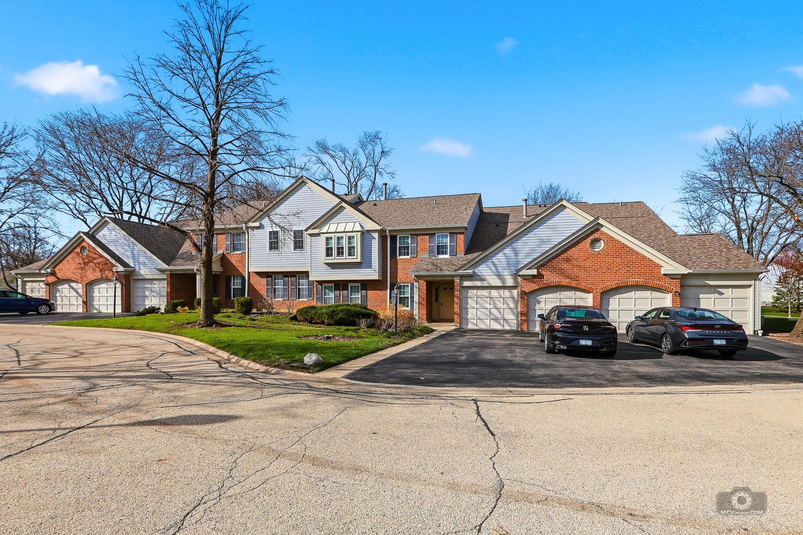 1612 Warwick Court #A2, Wheeling, IL 60090