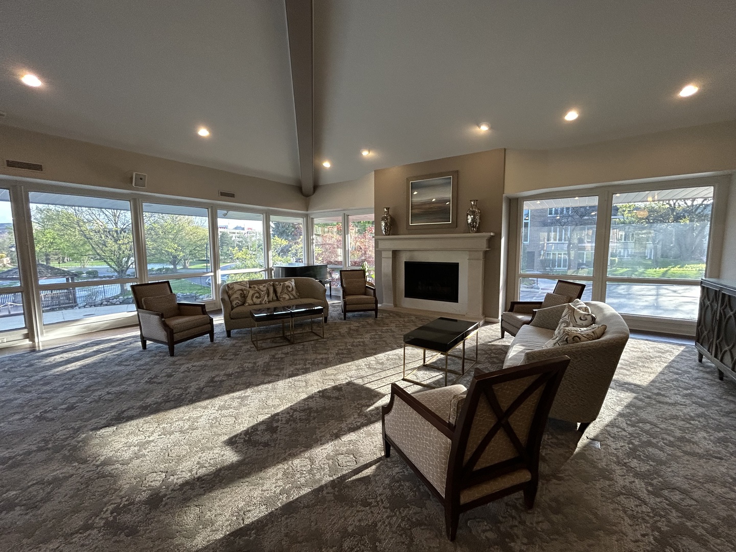 1 Oak Brook Club Drive #A105, Oak Brook, IL 60523