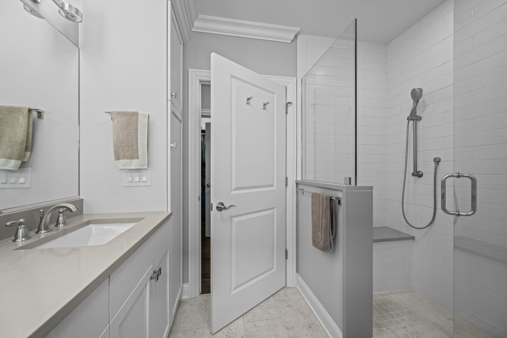 20 S Fairview Avenue #3S, Park Ridge, IL 60068