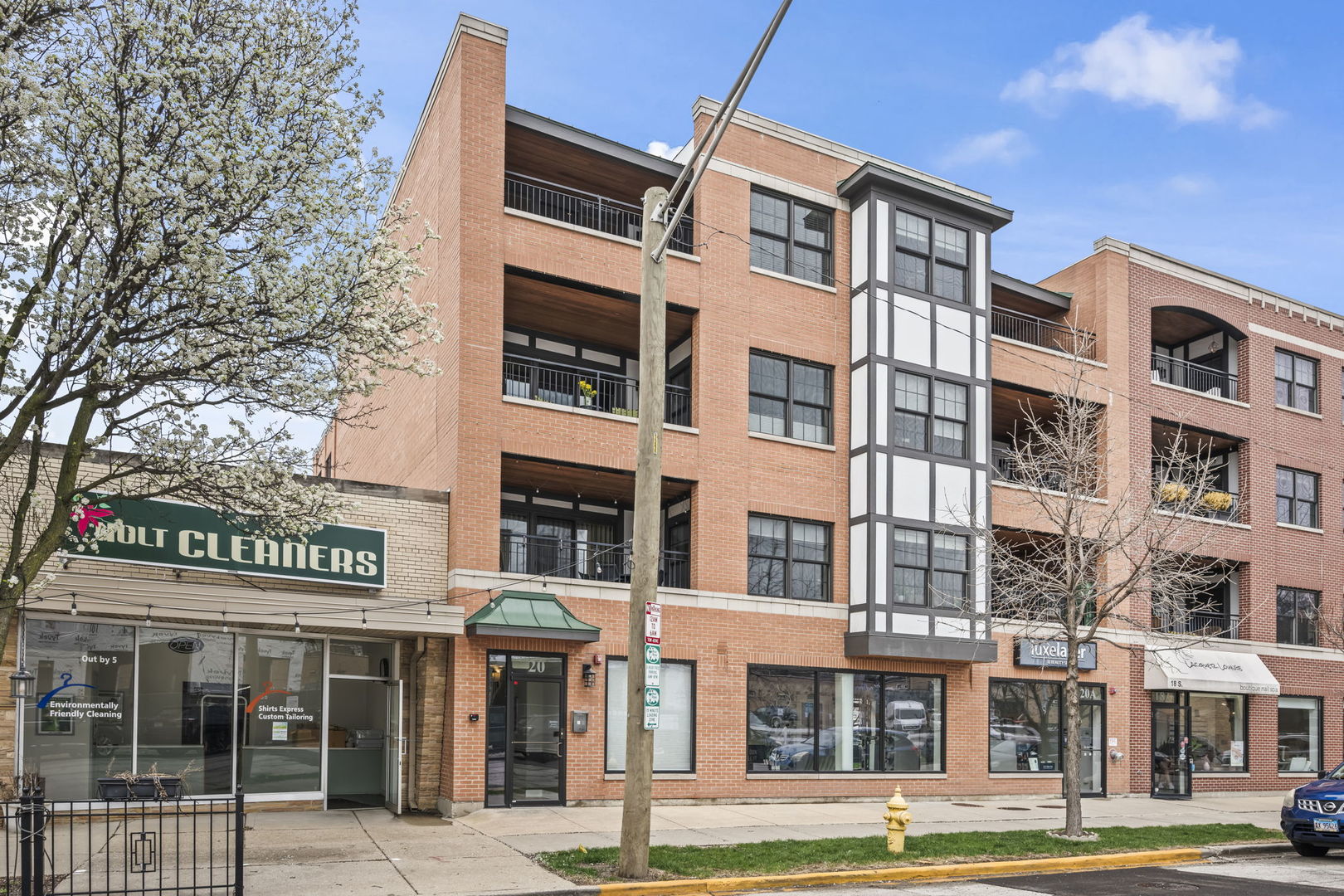 20 S Fairview Avenue #3S, Park Ridge, IL 60068