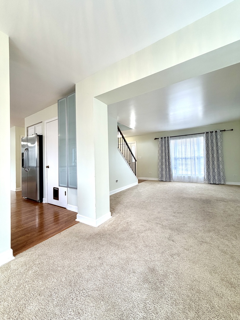 665 Lakewood Farms Drive, Bolingbrook, IL 60490