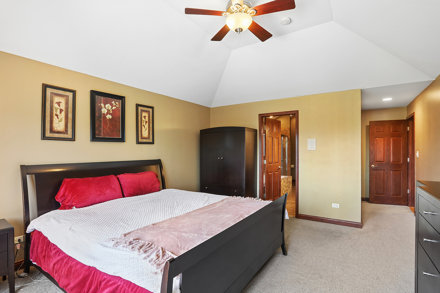 8859 Clifton Avenue, Mokena, IL 60448