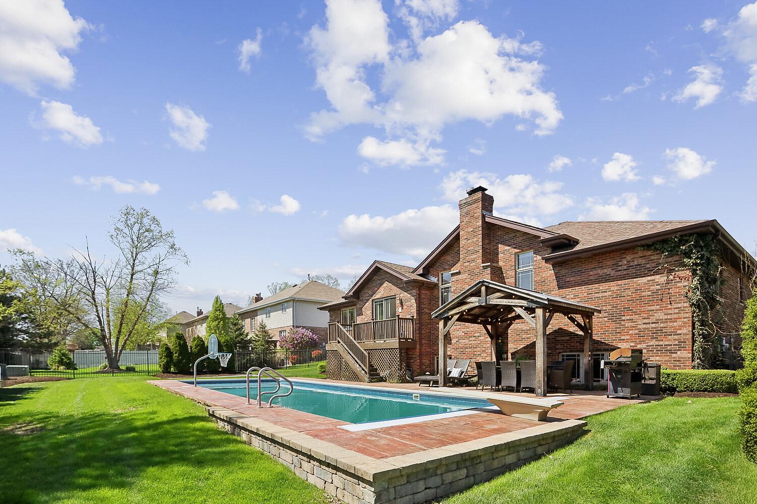 8859 Clifton Avenue, Mokena, IL 60448