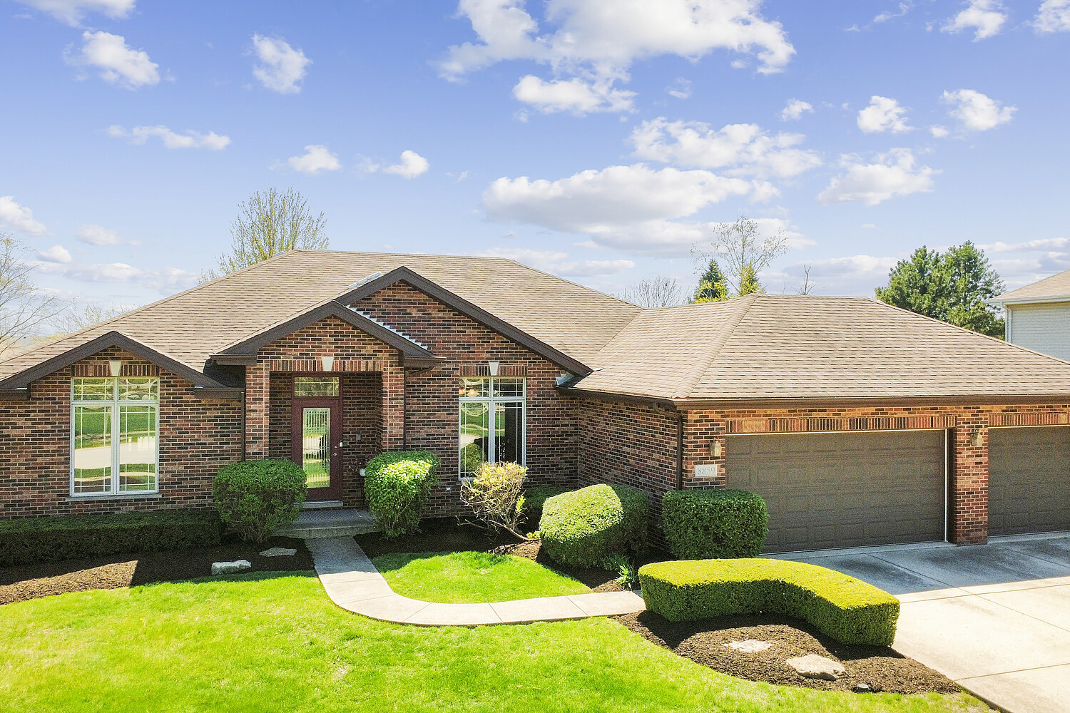 8859 Clifton Avenue, Mokena, IL 60448