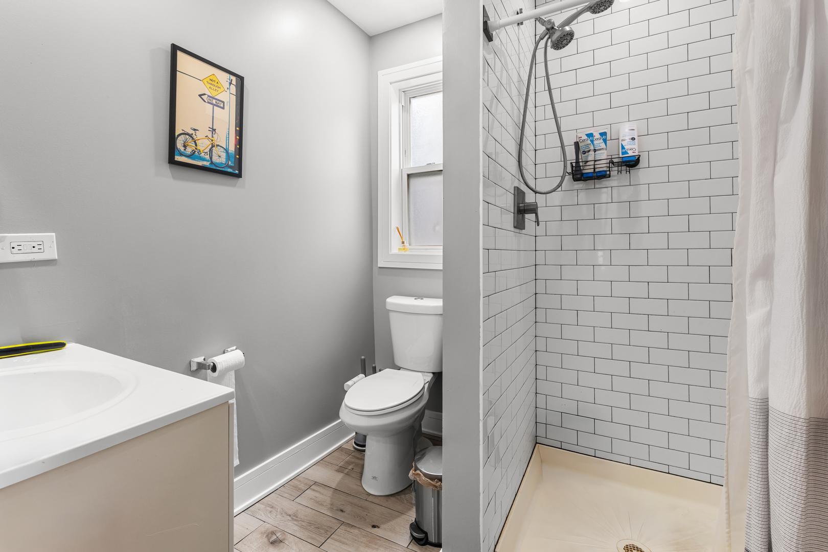 2233 N Southport Avenue #2R, Chicago, IL 60614