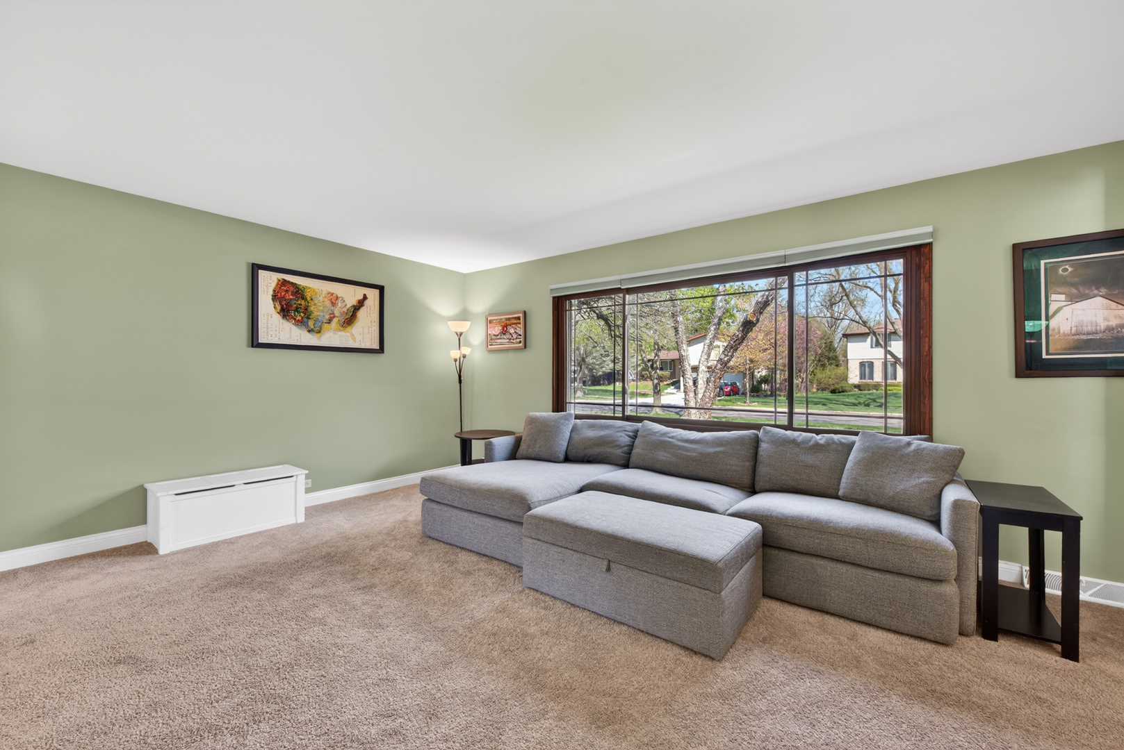 647 W Kimball Avenue, Palatine, IL 60067